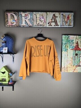 Lauren Daigle Rise Up Revival  Cropped Sweatshirt Large